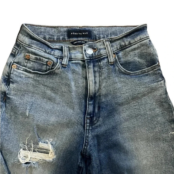 Aeropostale Curvy Mom Ripped Jeans - size 2 - Picture 5 of 5